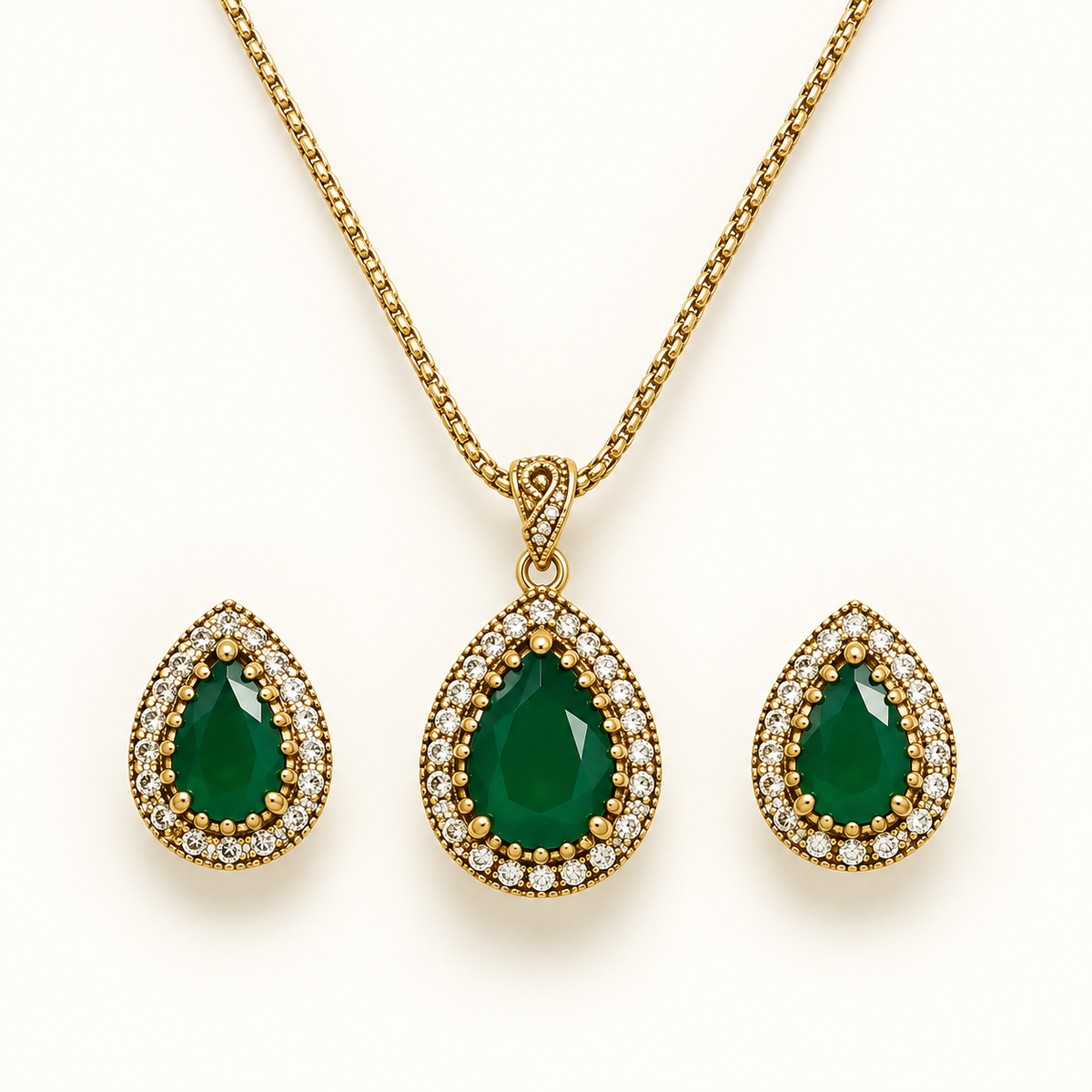 Hürrem Sultan Emerald Pendant & Chain
